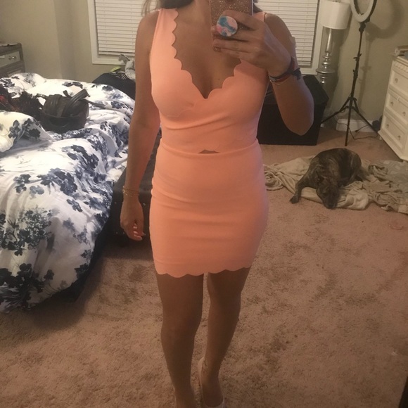 Tea n Cup Scalloped Cross Front Dress - Picture 4 of 6